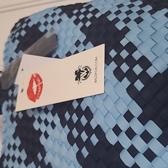 Wildfox Woven Blue and Black Beach Tote Bag - Picture 3 of 6